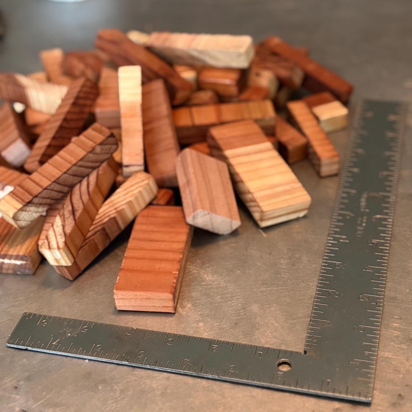 Redwood Offcuts | Small Craft Wood Pieces | Approx 25 / 50 / 100 Pieces